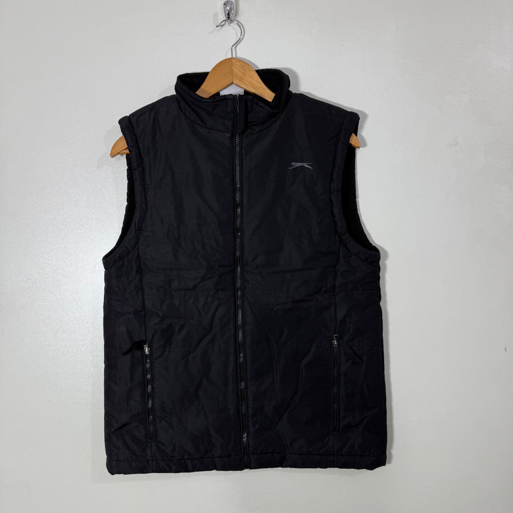 SLEZENGER SLEEVES LESS JACKET BLACK COLOUR