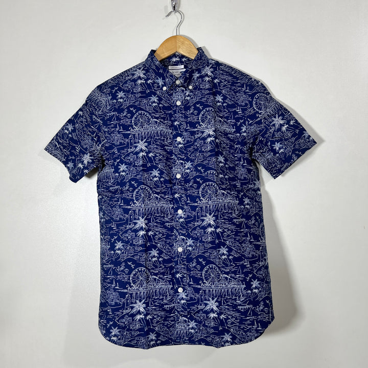 OLD NAVY BUTTON DOWN HALF SLEEVES SHIRT
