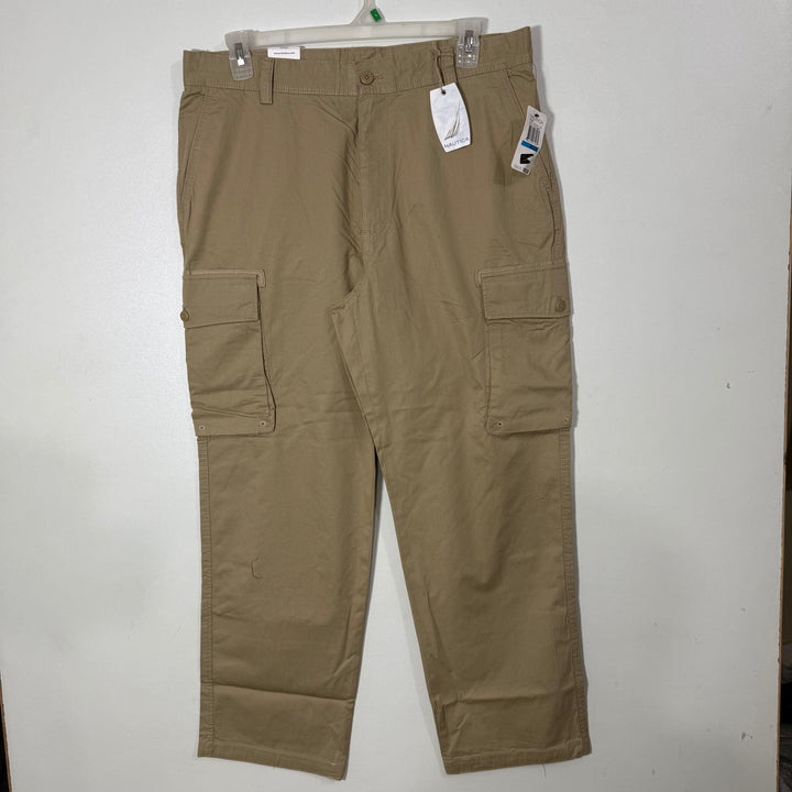 NAUTICA FLAT FRONT STRAIGHT FIT CARGO  COTTON BRAND NEW WITHOUT POCKETS