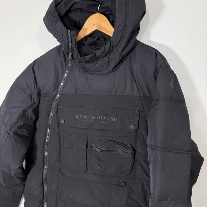 SUPPLY & DEMAND PUFFER JACKET BLACK COLOUR
