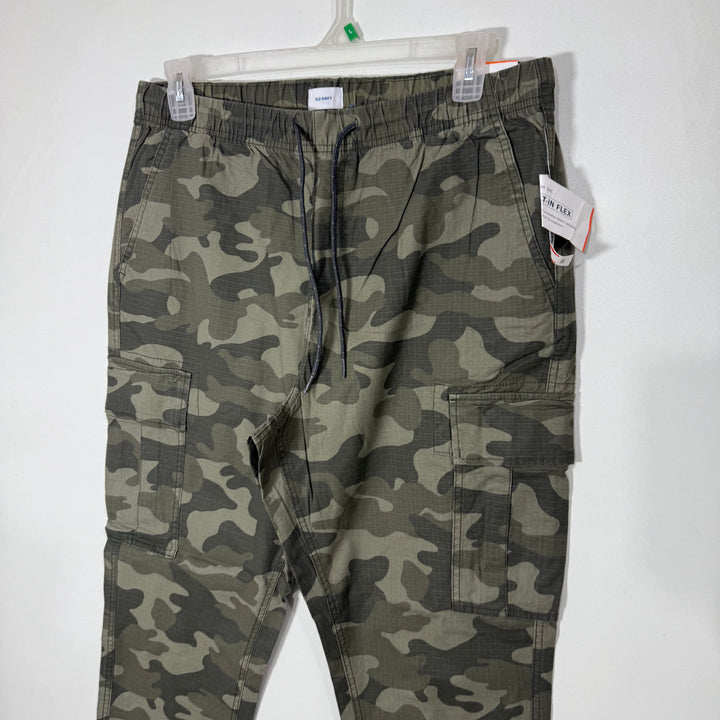 OLD NAVY SLIM FIT CAMOUFLAGE CARGO COTTON JOGGER PANT BRAND NEWW WITH STRETCH