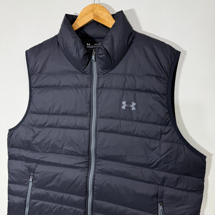 UNDER ARMOUR SLEEVES LESS PUFFER JACKET BLACK COLOUR