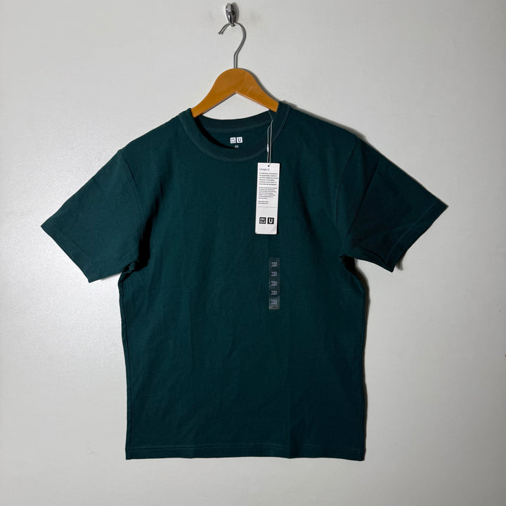 UNIQLO THICK COTTON TSHIRT BRAND NEW