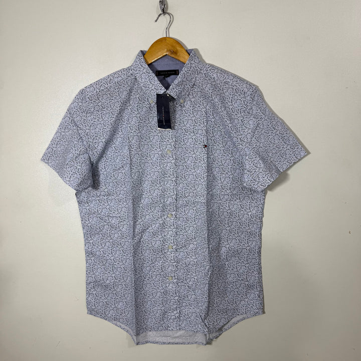 TOMMY HILFIGER BUTTON DOWN HALF SLEEVES COTTON SHIRT BRAND NEW