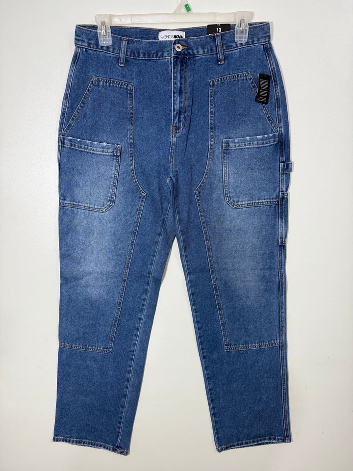 FASHION NOVA CASUAL DENIM PANT BRAND NEW WITHOUT STRETCH