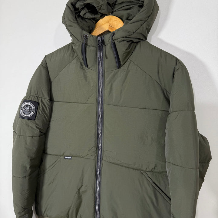 SUPERDRY MOUNTAIN PUFFER JACKET WITH HOOD GREEN COLOUR
